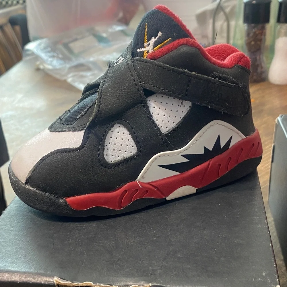 Jordan - Picture 2 of 2